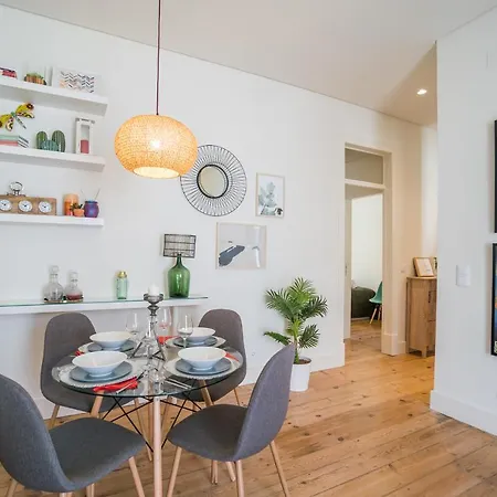 Stylish Near Av. Liberdade Апартаменти