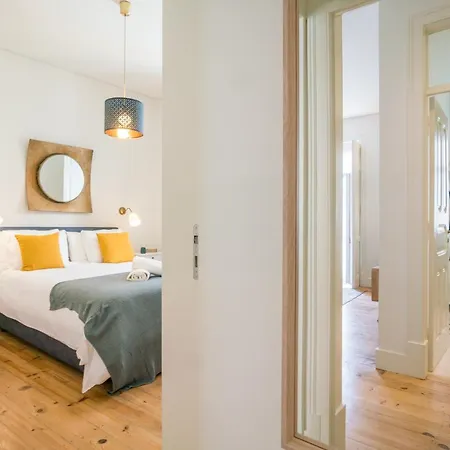 Stylish Near Av. Liberdade