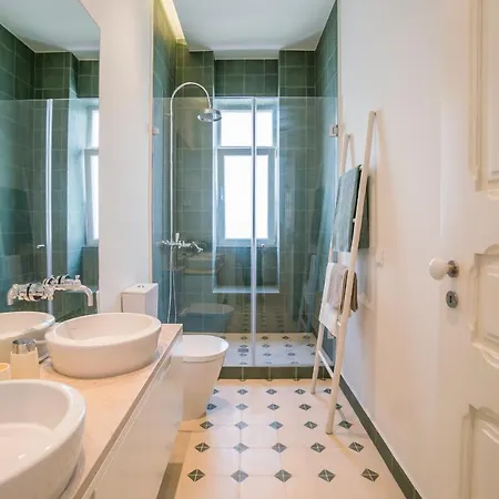 Appartamento Stylish Near Av. Liberdade Lisbona